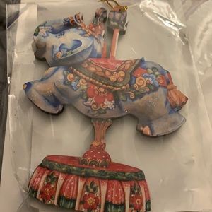 Designocracy USA art collection Xmas ornament